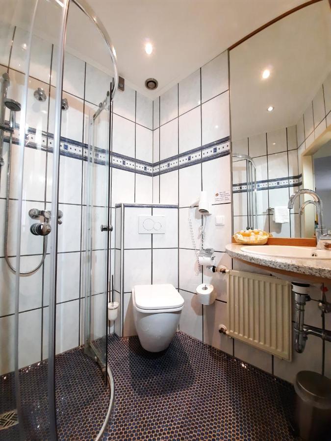 Hotel Vier Spitzen Lauenforde Kültér fotó