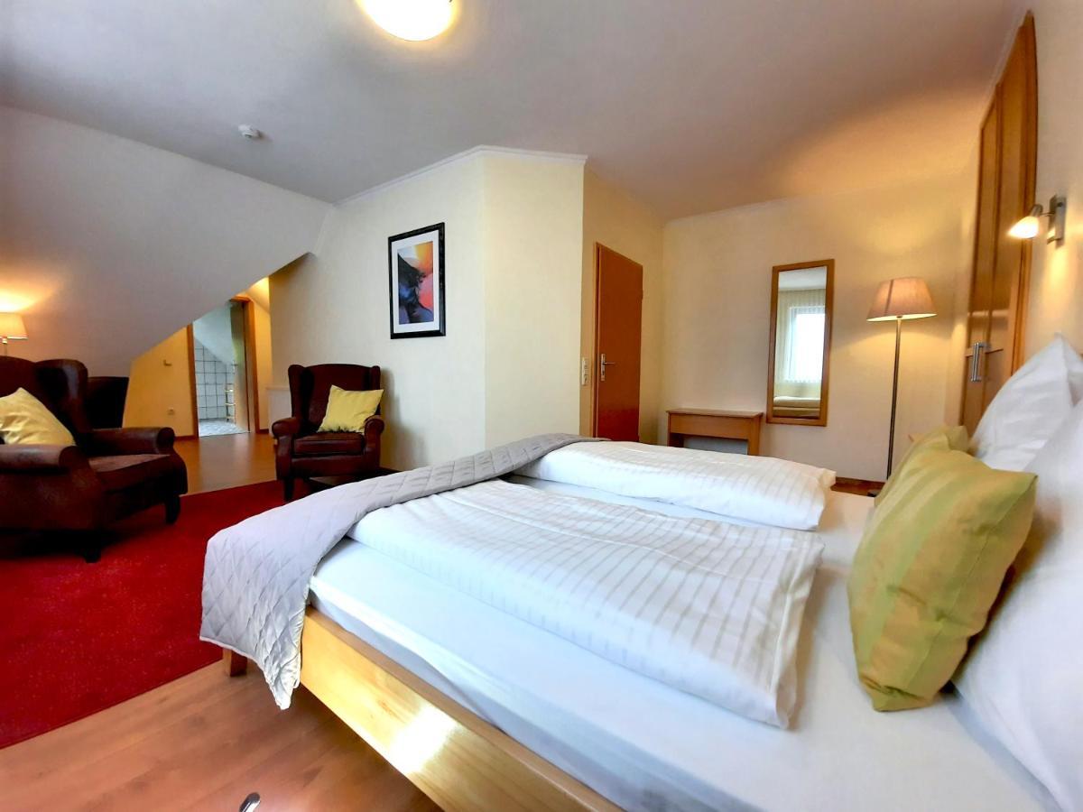 Hotel Vier Spitzen Lauenforde Kültér fotó