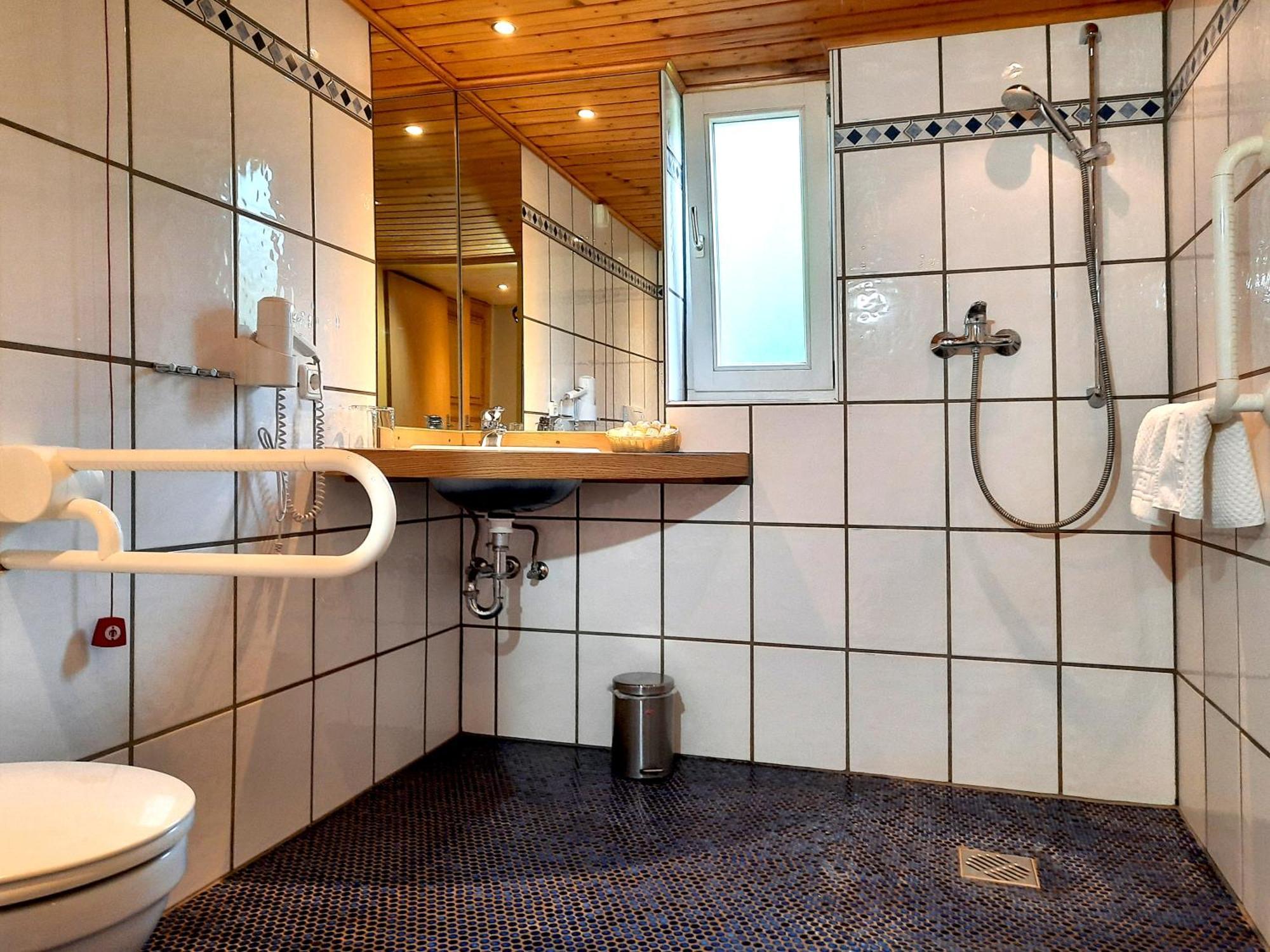 Hotel Vier Spitzen Lauenforde Kültér fotó